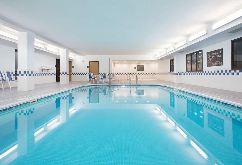 酒店 Baymont By Wyndham Thornton