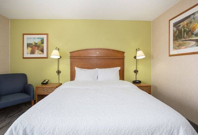 酒店 Baymont By Wyndham Thornton