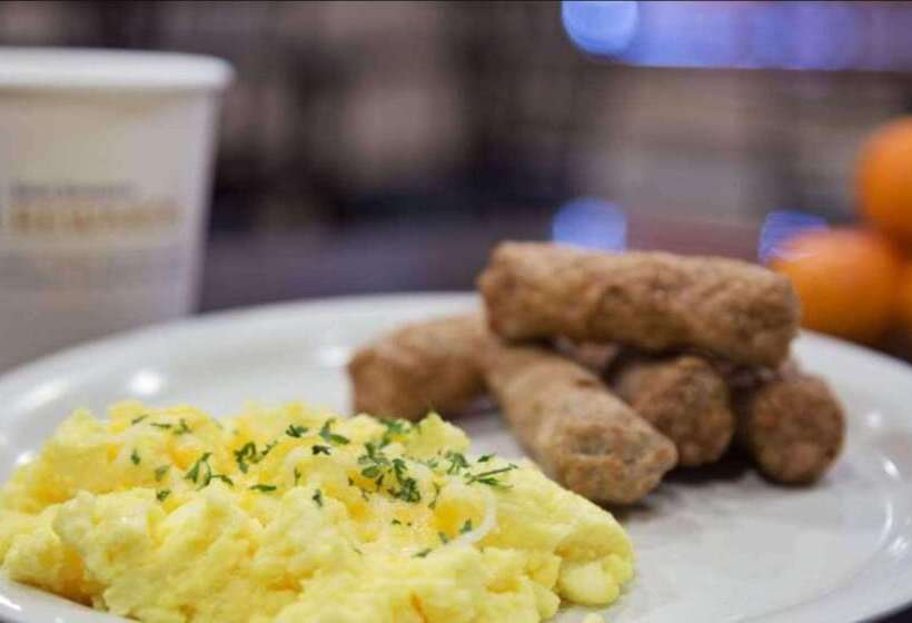 בית מלון כפרי Best Western Heartland Inn