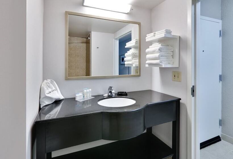 בית מלון כפרי Comfort Inn Plano Dallas