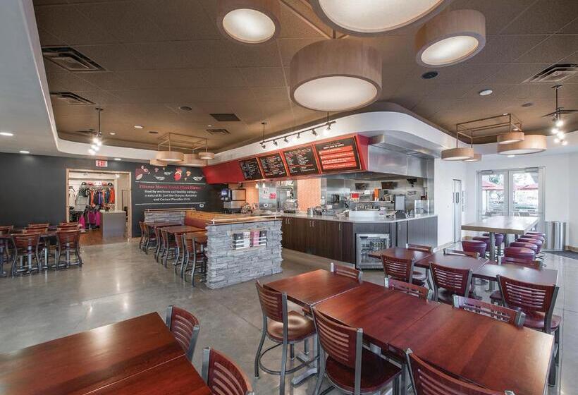 Cooper Hotel Conference Center & Spa