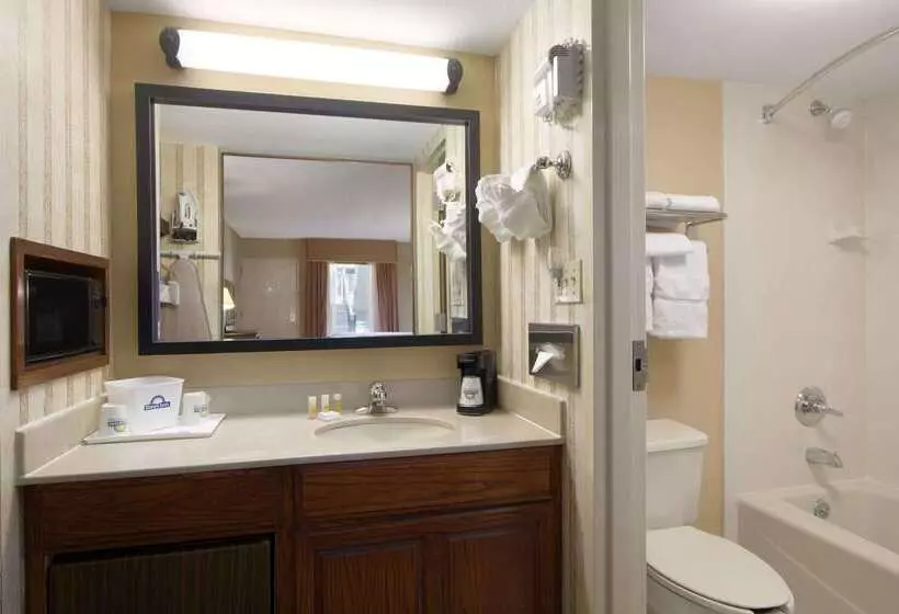 호텔 Days Inn By Wyndham Longview South