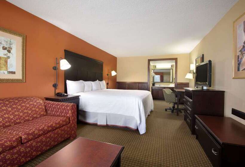 هتل Days Inn By Wyndham Longview South