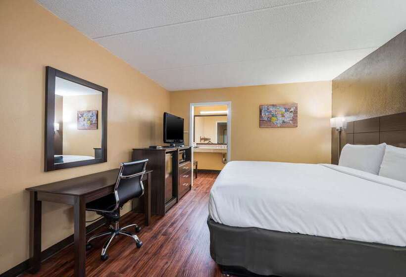 Отель Econo Lodge