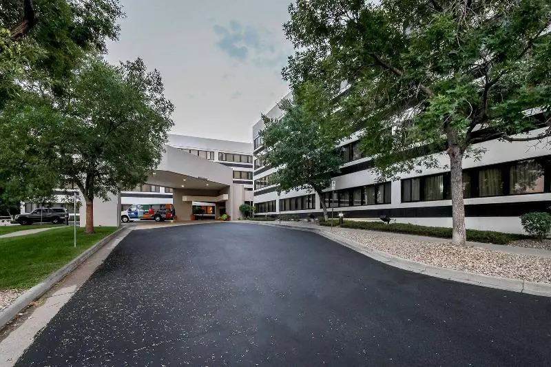 Отель Fairfield Inn & Suites By Marriott Denver Southwest/lakewood