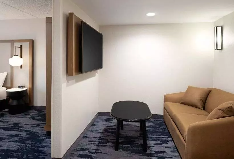 Отель Fairfield Inn & Suites By Marriott Denver Southwest/lakewood