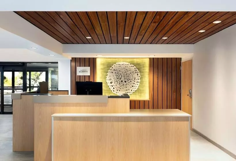 Отель Fairfield Inn & Suites By Marriott Denver Southwest/lakewood