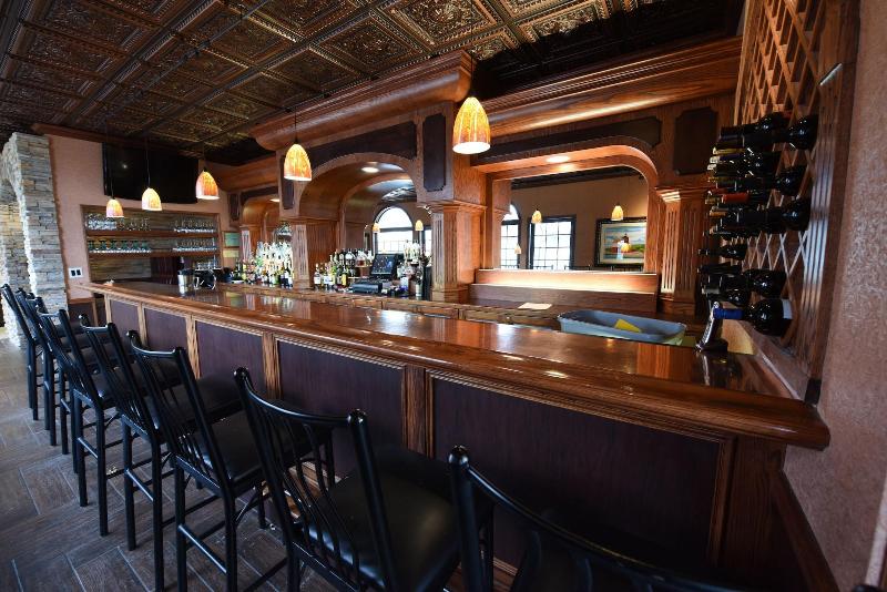 هتل Hamilton Inn Select Beachfront Mackinaw City