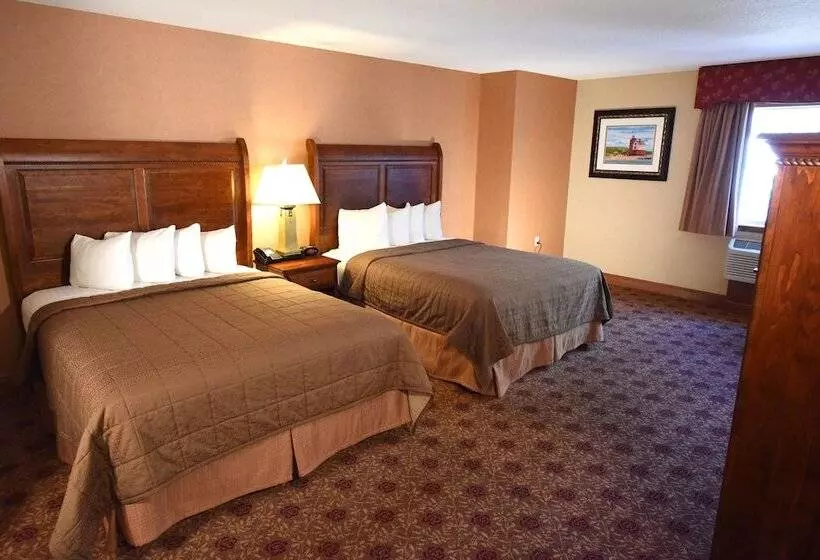 ホテル Hamilton Inn Select Beachfront Mackinaw City