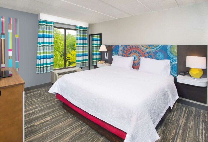 בית מלון כפרי Hampton Inn & Suites Annapolis