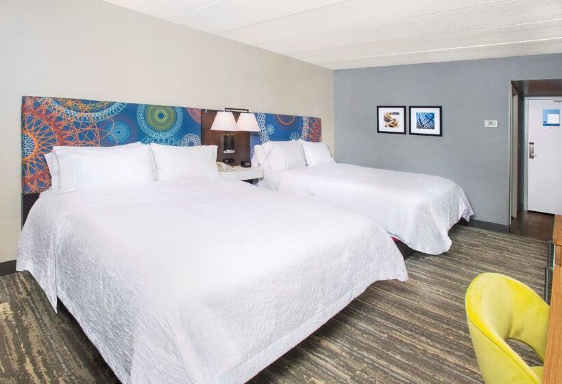 בית מלון כפרי Hampton Inn & Suites Annapolis