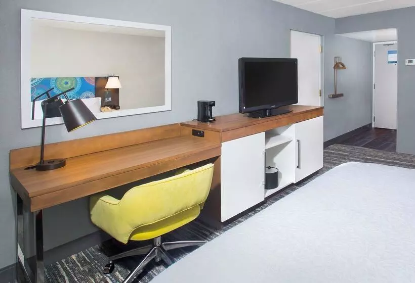 هتل Hampton Inn & Suites Annapolis