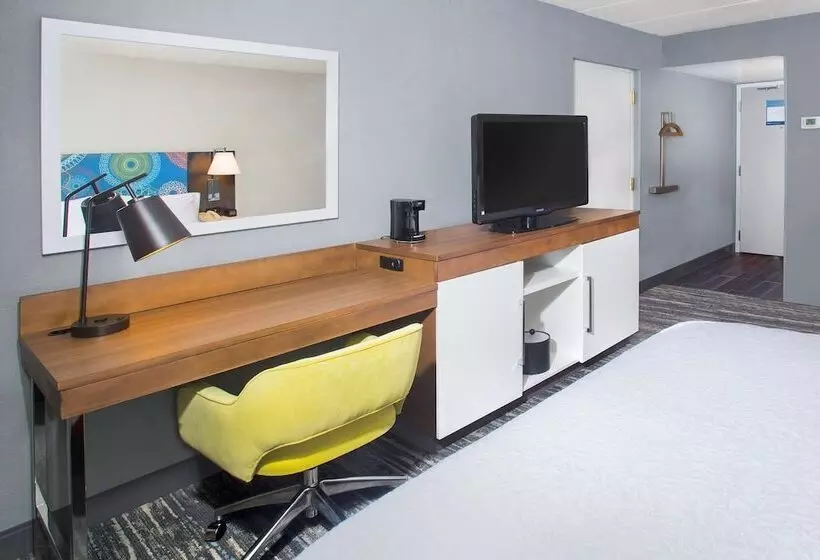 هتل Hampton Inn & Suites Annapolis