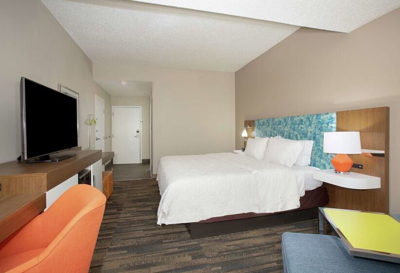 호텔 Hampton Inn & Suites Kansas City Merriam