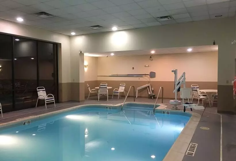 ホテル Hampton Inn Bedford