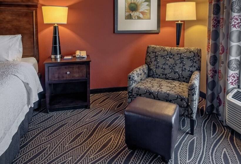 בית מלון כפרי Hampton Inn Blytheville