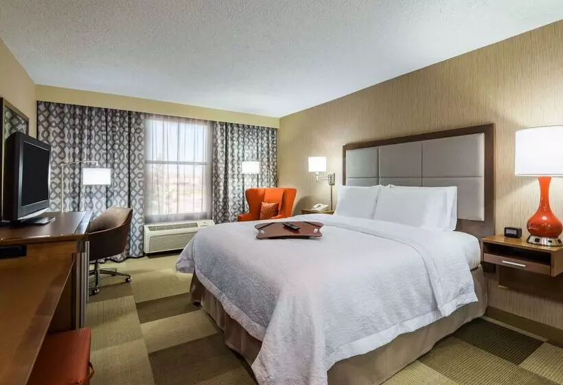هتل Hampton Inn Buffaloairport/galleria Mall