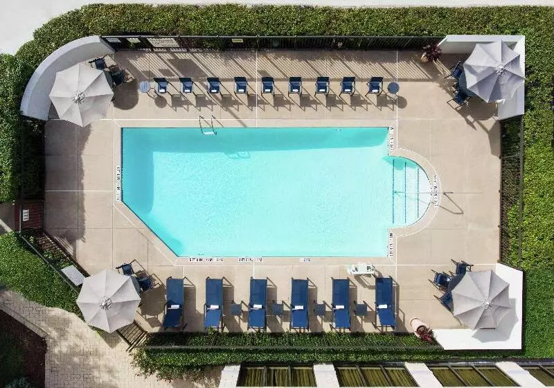 هتل Hampton Inn Dallasirvinglas Colinas