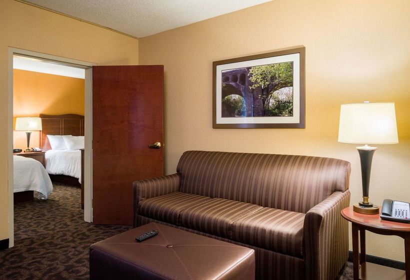 Отель Hampton Inn Danville