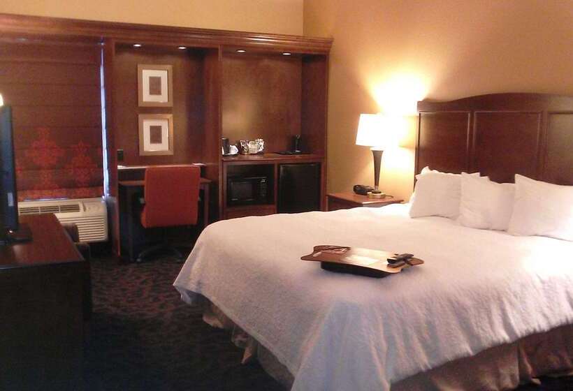 Отель Hampton Inn Danville
