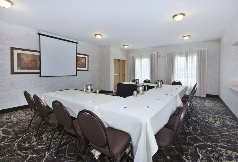 호텔 Hampton Inn Idaho Falls At The Mall