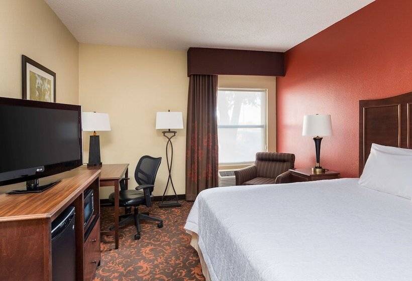 هتل Hampton Inn Lubbock