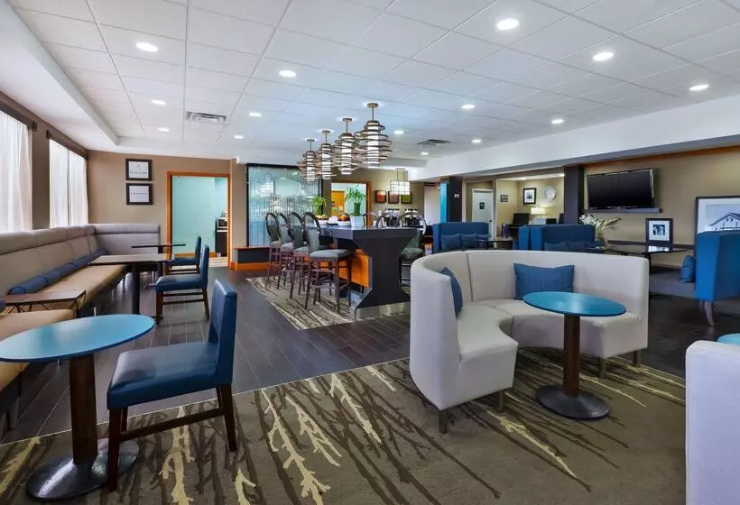 فندق Hampton Inn Marysville