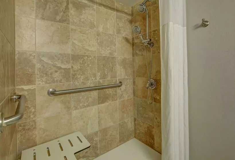 Отель Hampton Inn Miami Coconut Grove/coral Gables