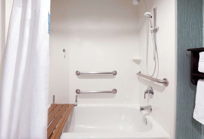 فندق Hampton Inn Orlandointernational Airport