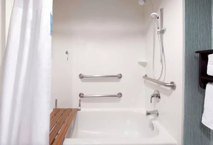 호텔 Hampton Inn Orlandointernational Airport