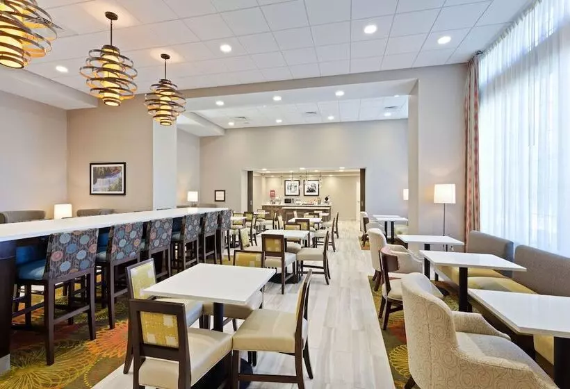 酒店 Hampton Inn Sault Ste Marie