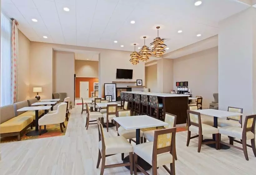 酒店 Hampton Inn Sault Ste Marie