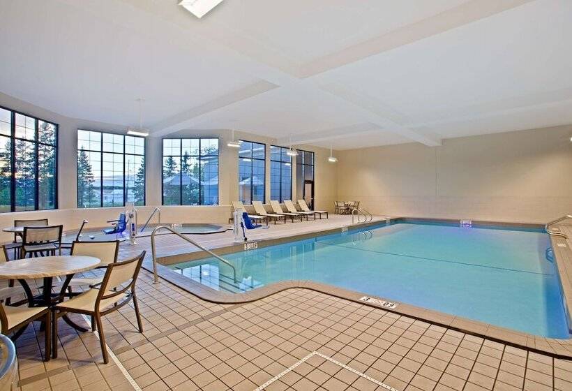 هتل Hampton Inn Sault Ste Marie