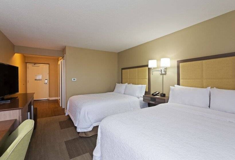 هتل Hampton Inn Sault Ste Marie