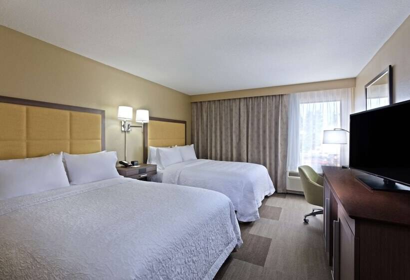 هتل Hampton Inn Sault Ste Marie