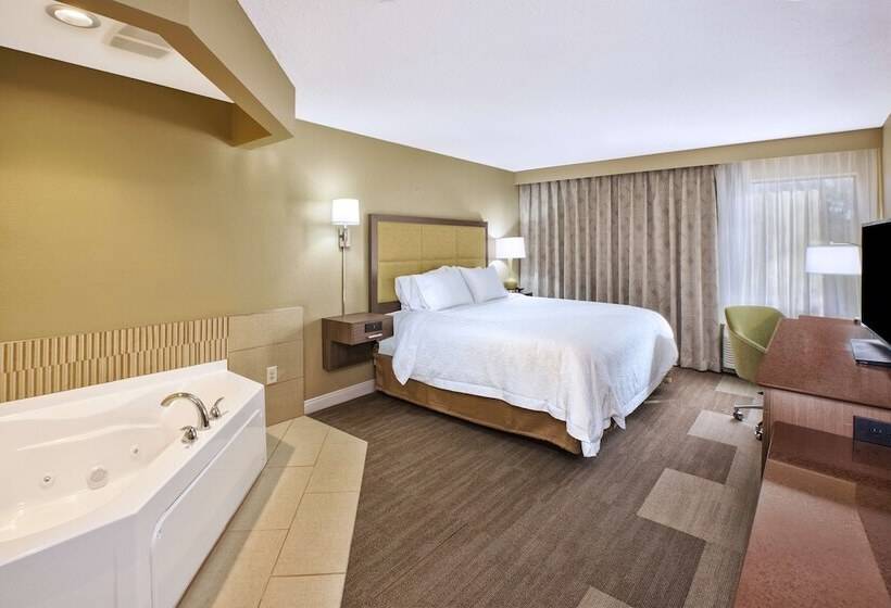 هتل Hampton Inn Sault Ste Marie