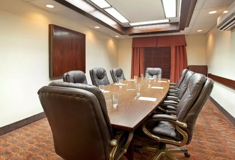 호텔 Hampton Inn & Suites El Pasoairport