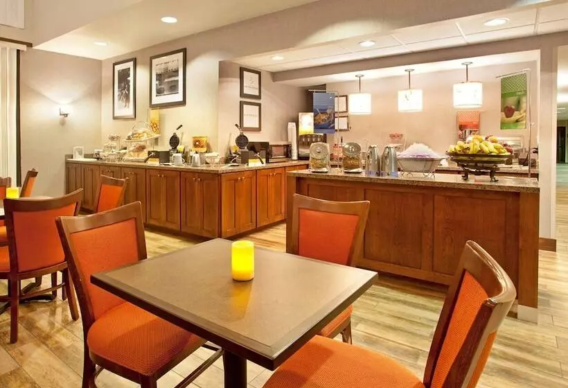 호텔 Hampton Inn & Suites El Pasoairport