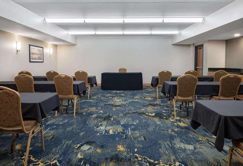 ホテル La Quinta By Wyndham Minneapolis Minnetonka