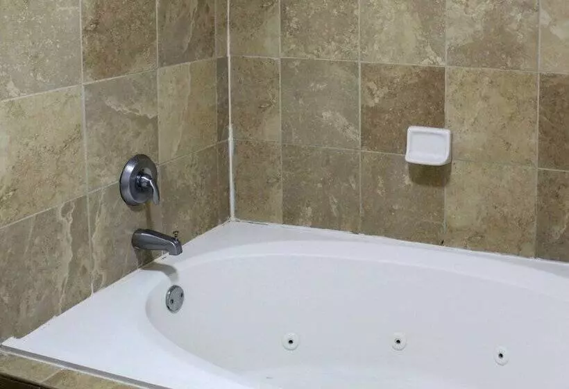 בית מלון כפרי Quality Inn Athens I 65   Huntsville Area West