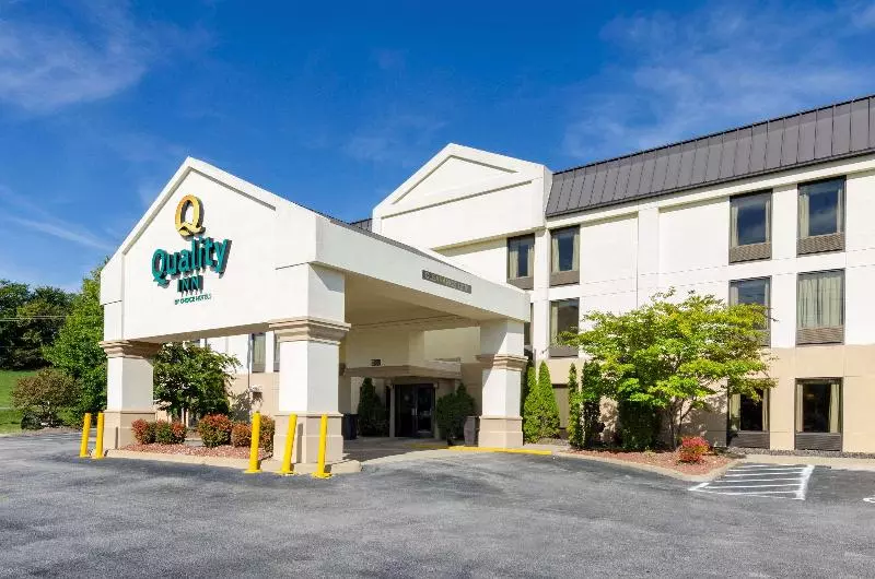 ホテル Quality Inn Danville   University Area