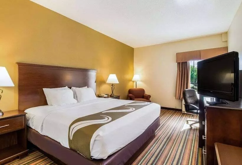 ホテル Quality Inn Danville   University Area