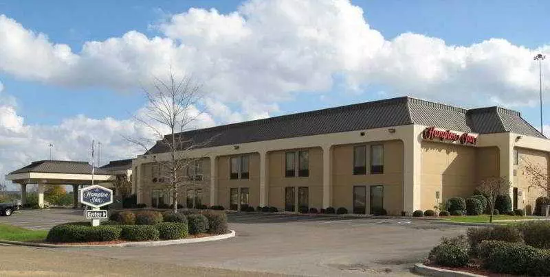 호텔 Red Lion Inn & Suites Hattiesburg