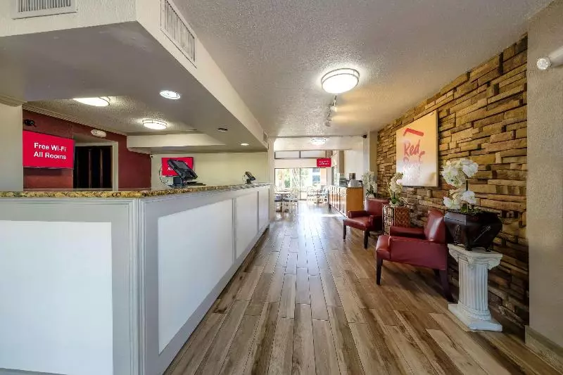 בית מלון כפרי Red Roof Inn Ft Myers