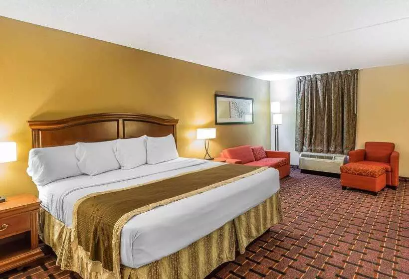 בית מלון כפרי Rodeway Inn