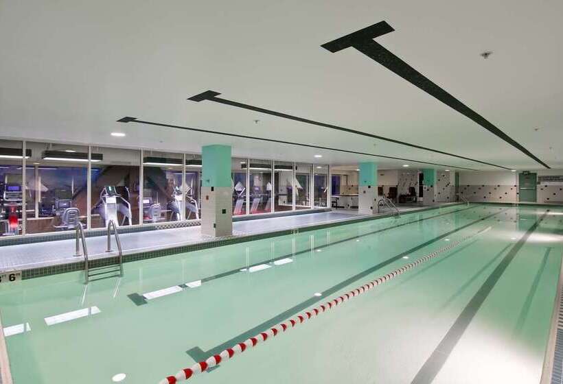 בית מלון כפרי The Grove