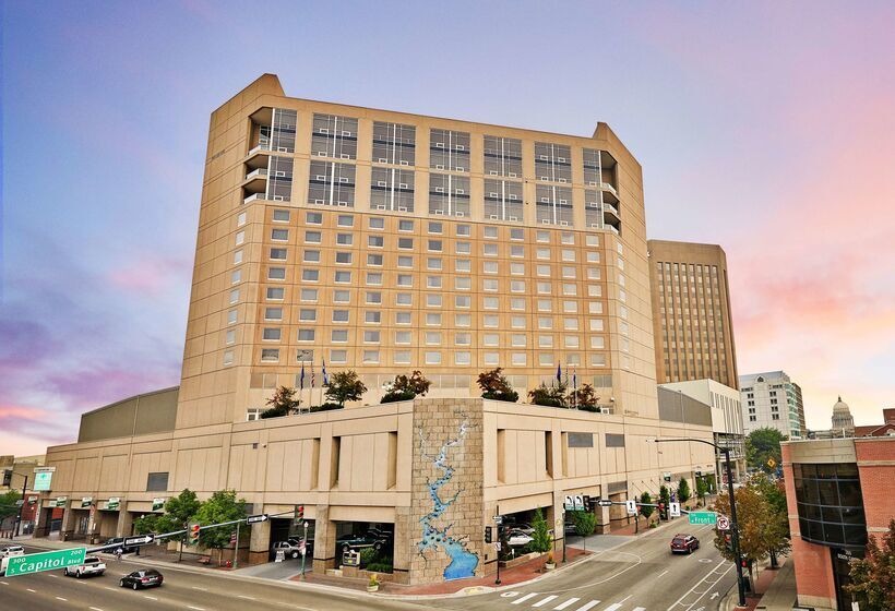 בית מלון כפרי The Grove