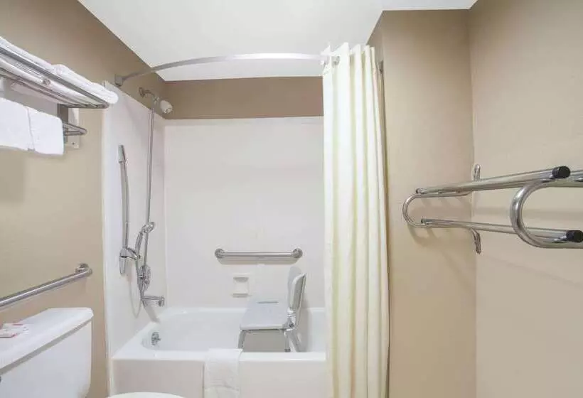 مُتل Super 8 By Wyndham Nashville West