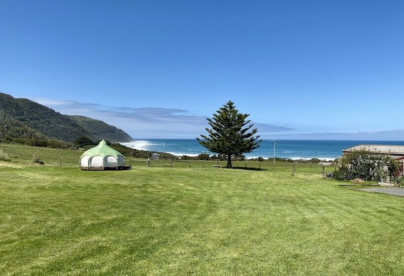 Отель Seacroft Estate