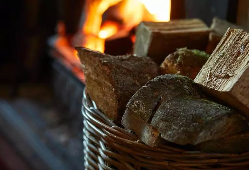 Hotelli The Duncombe Arms